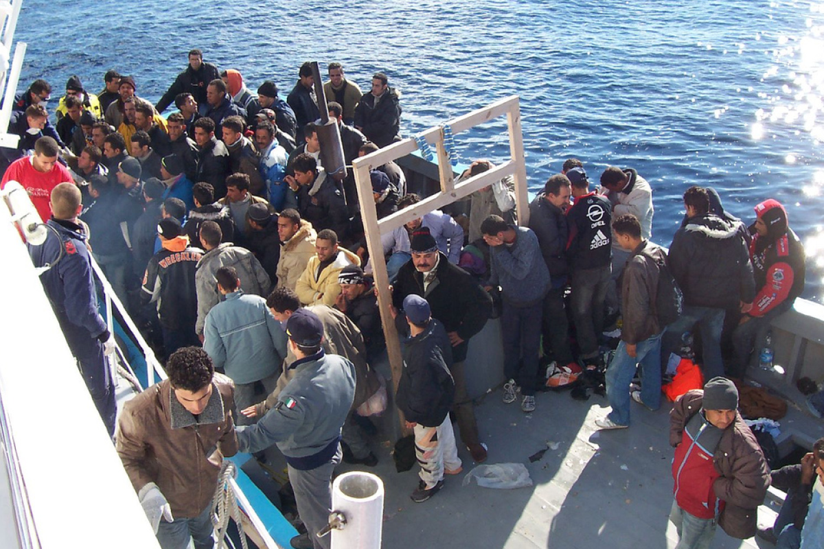 Bootsflüchtlinge im Mittelmeer bei Lampedusa