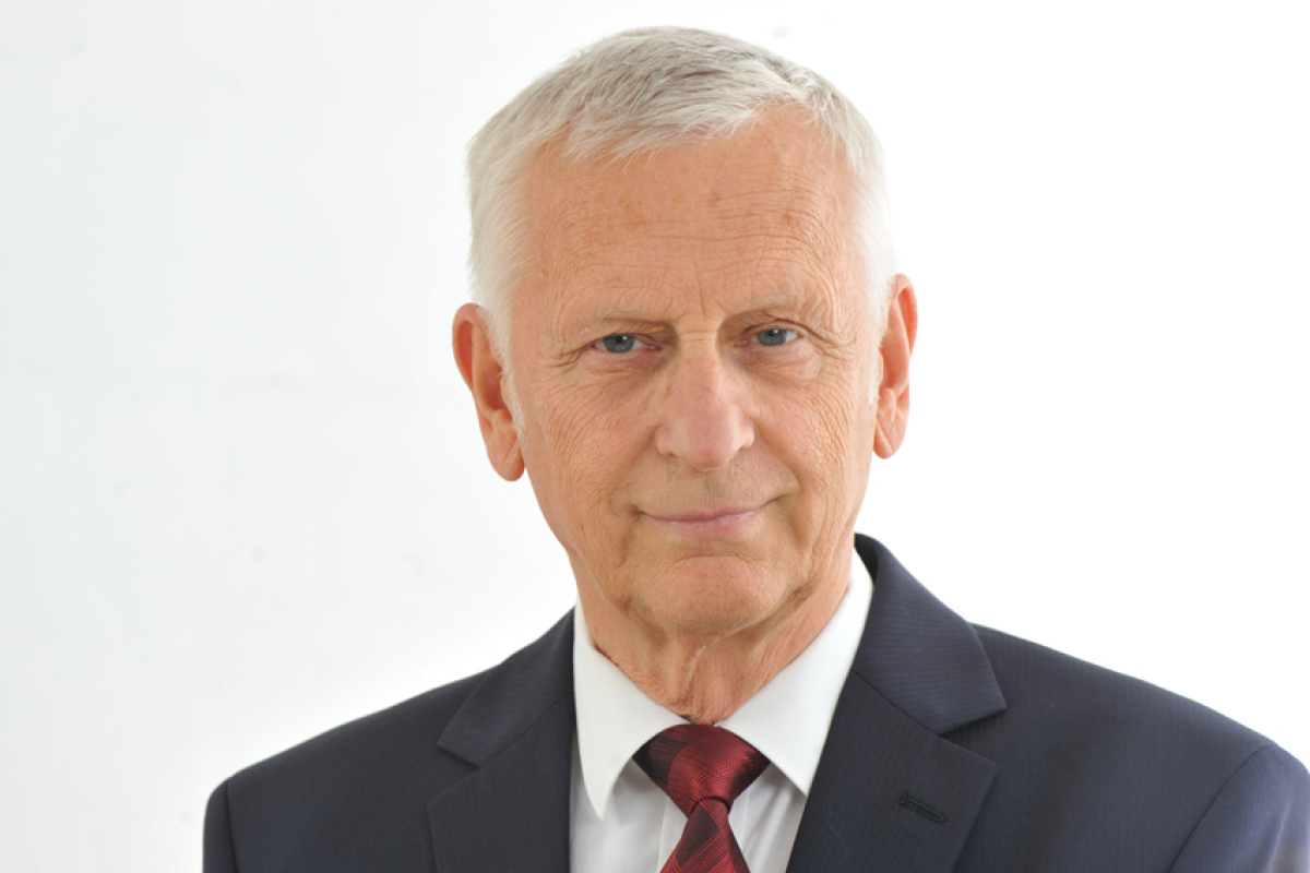 Uwe-Christian Arnold