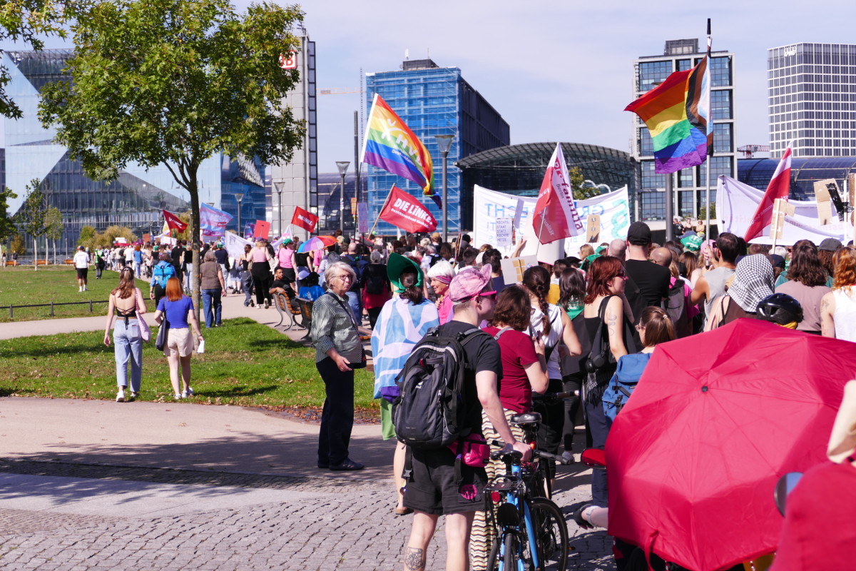 ...von der Buntheit des Demonstrationszuges