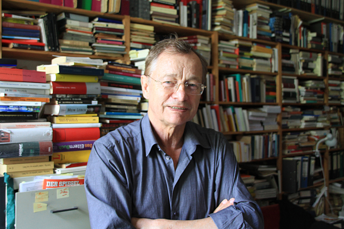 Prof. Dr. Hajo Funke
