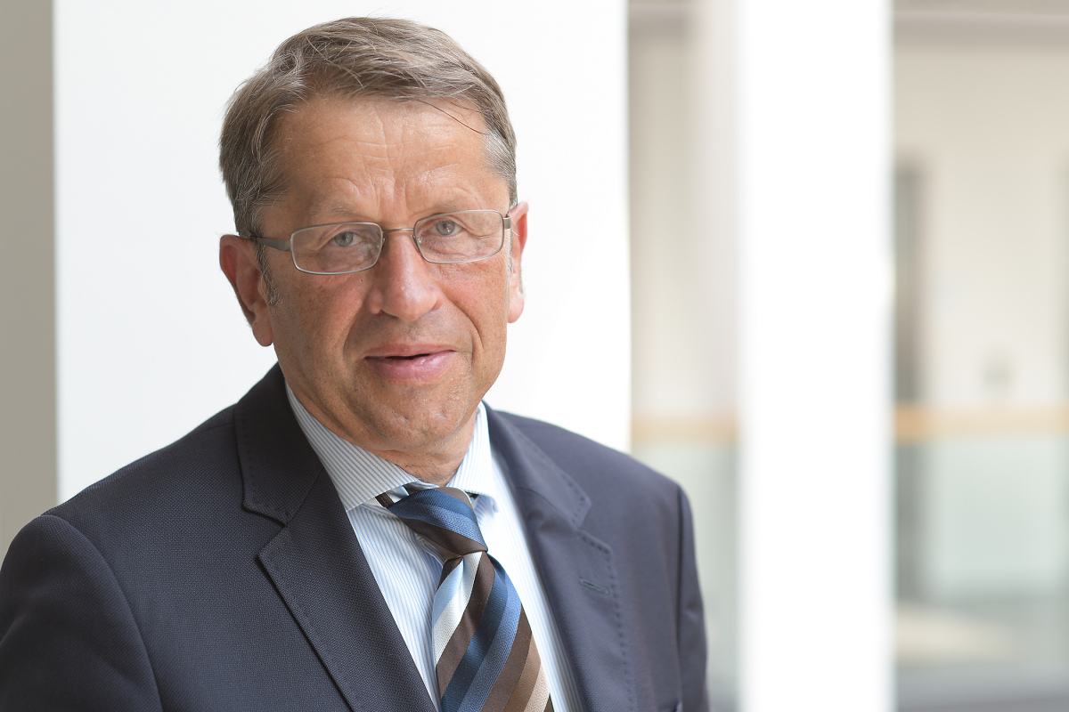 Prof. Dr. Heyo Kroemer