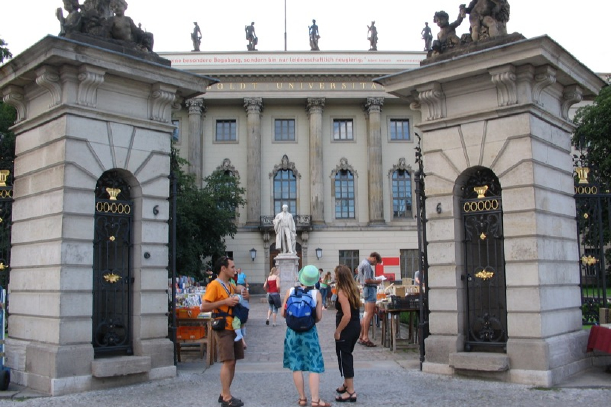 Eingang der Humboldt Universität