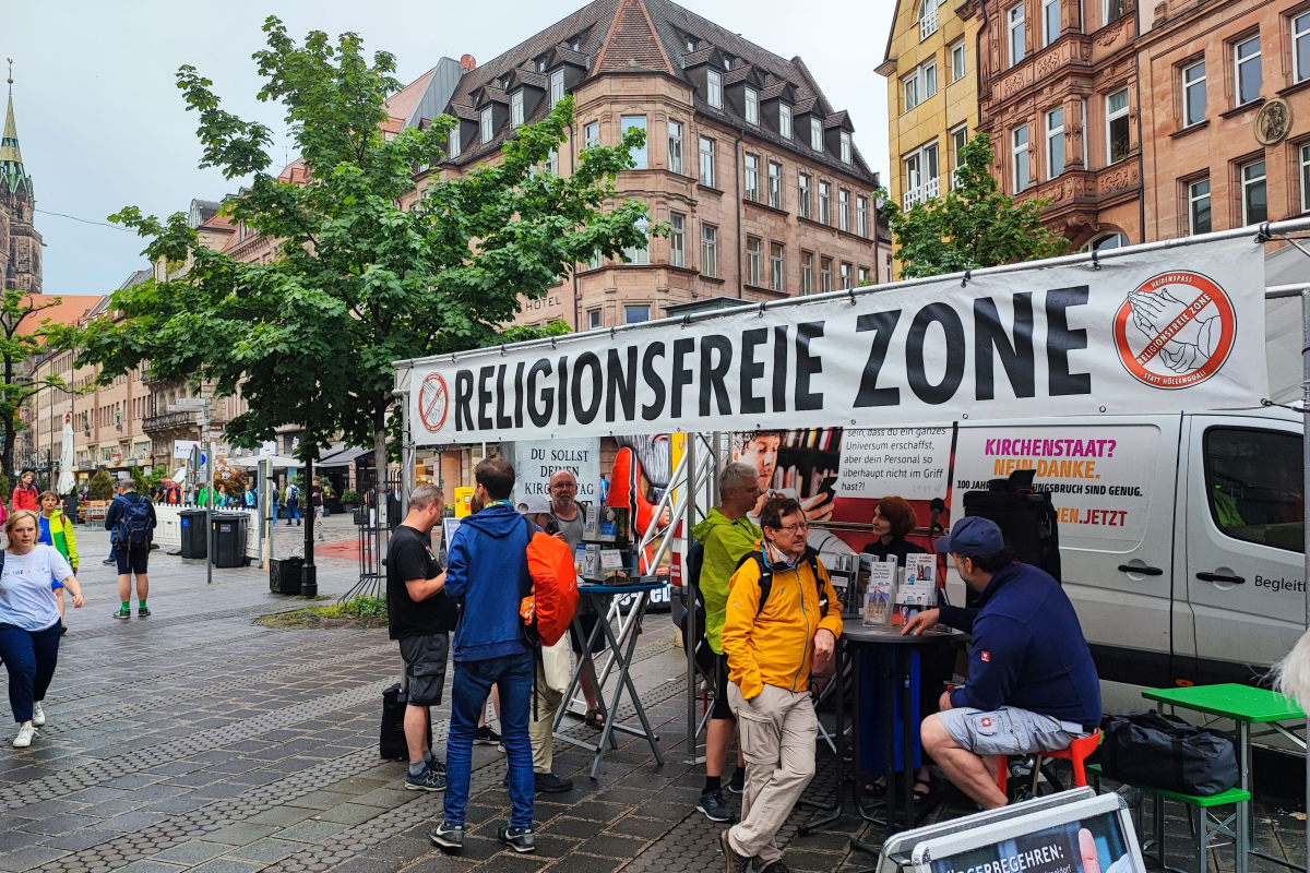 "Religionsfreie Zone"