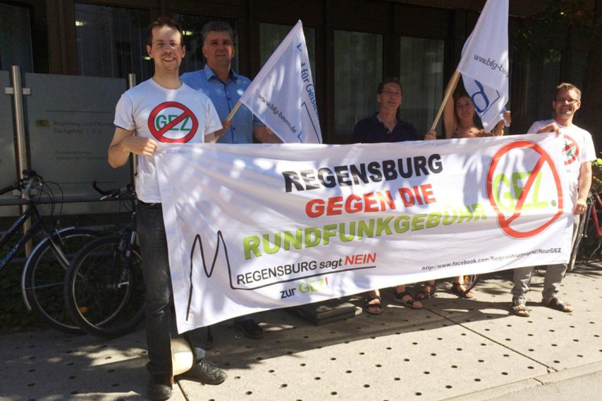 Seine Solidarität zeigte der BfG Regensburg, der die Rundfunkgebühren grundsätzlich ablehnt.