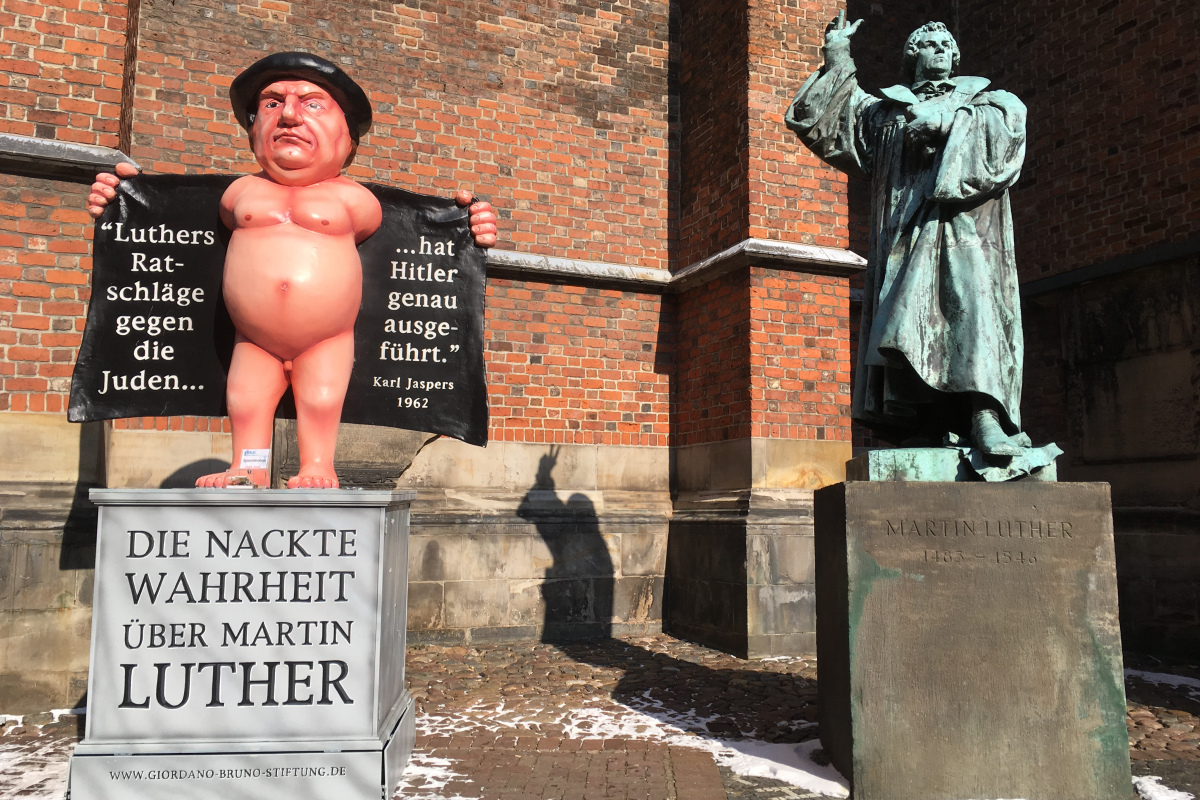 Nackter Luther Hannover