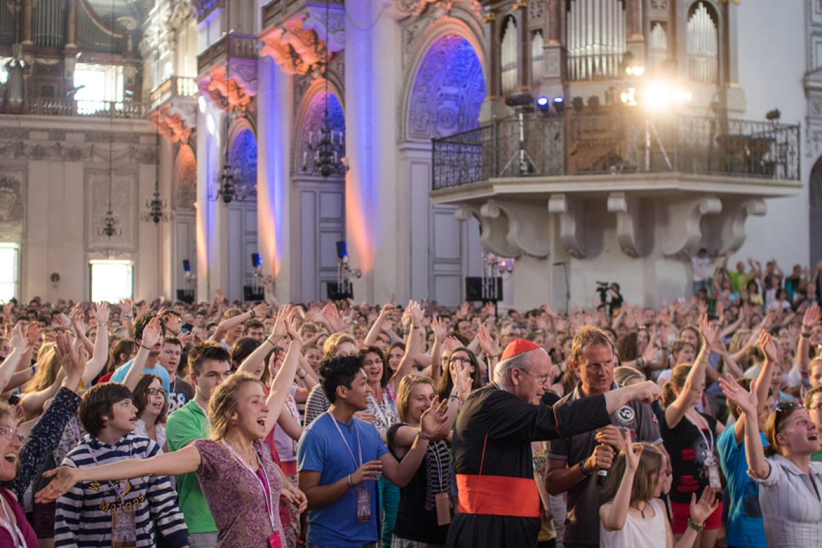 Wird seltener: Jubelnde Jugend in der Kirche