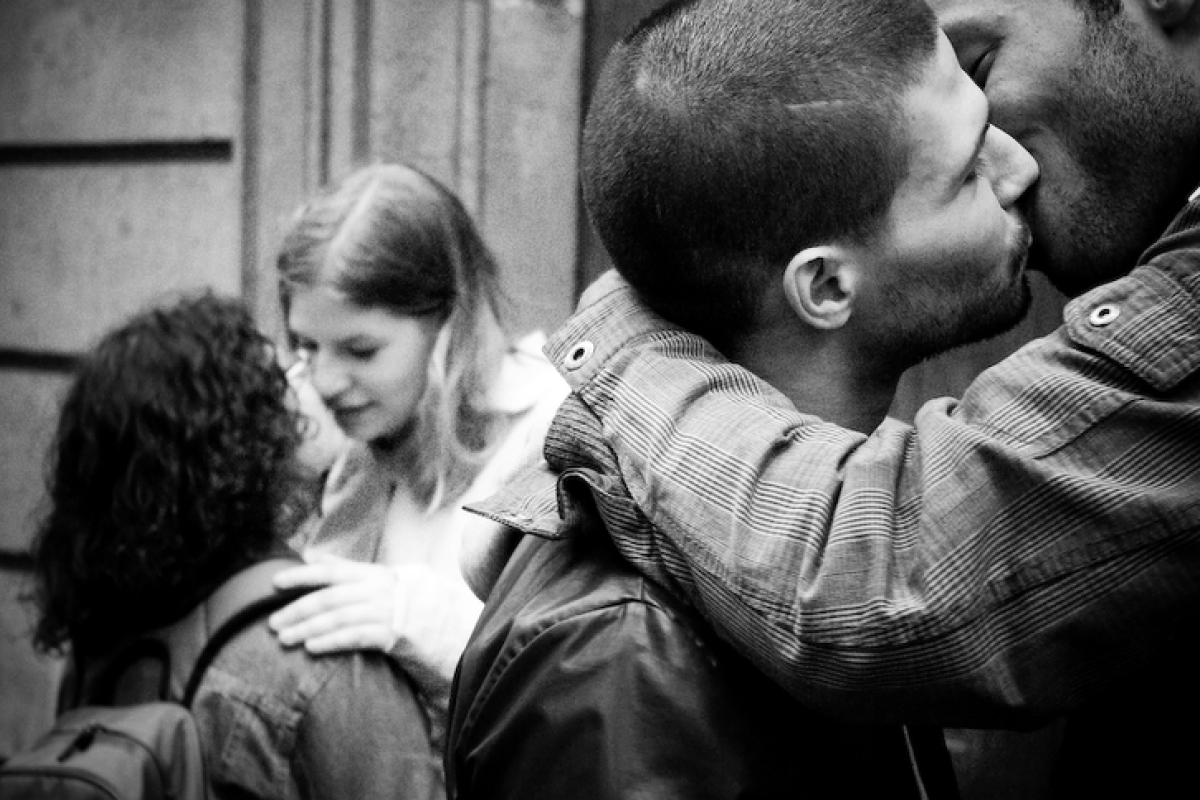 Kiss-In