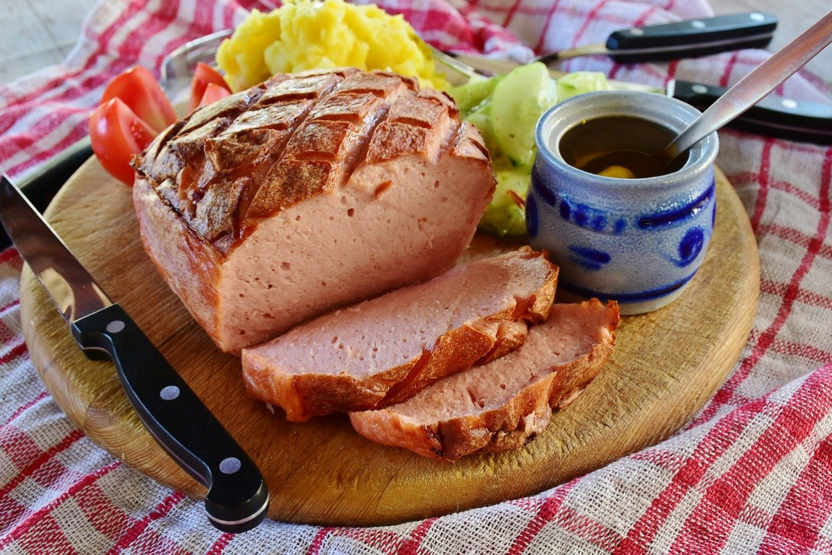 Lebender (?) Leberkäse