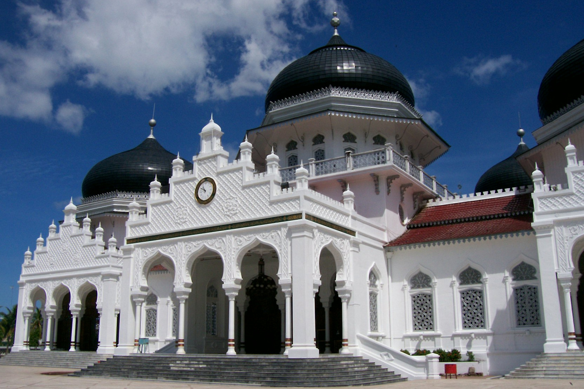 Die Große Moschee in Banda Aceh (Indonesien)