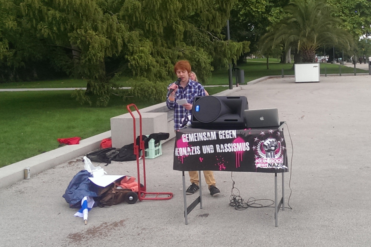 Redner der Gegendemo