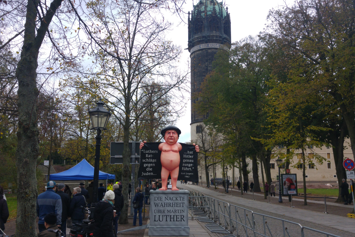 "Der Nackte Luther" musste draußen bleiben