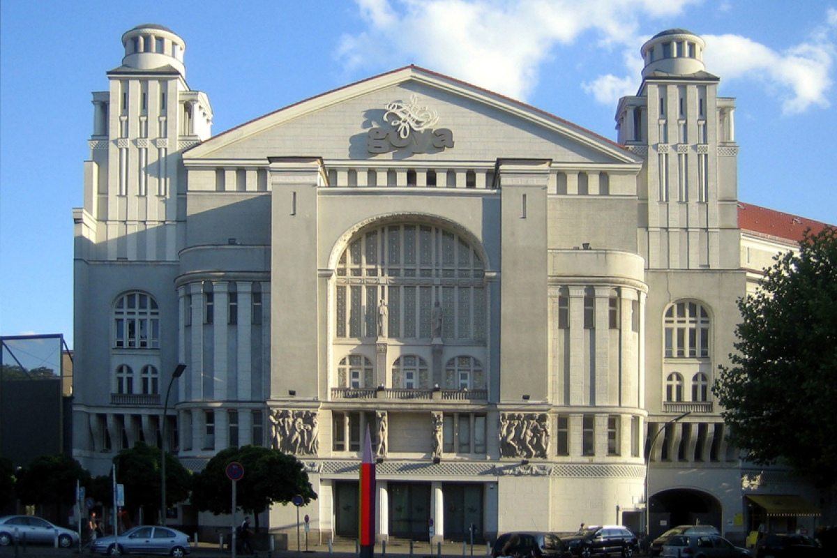 Das ehemalige Theater am Nollendorfplatz, Heimat der Piscator-Bühne