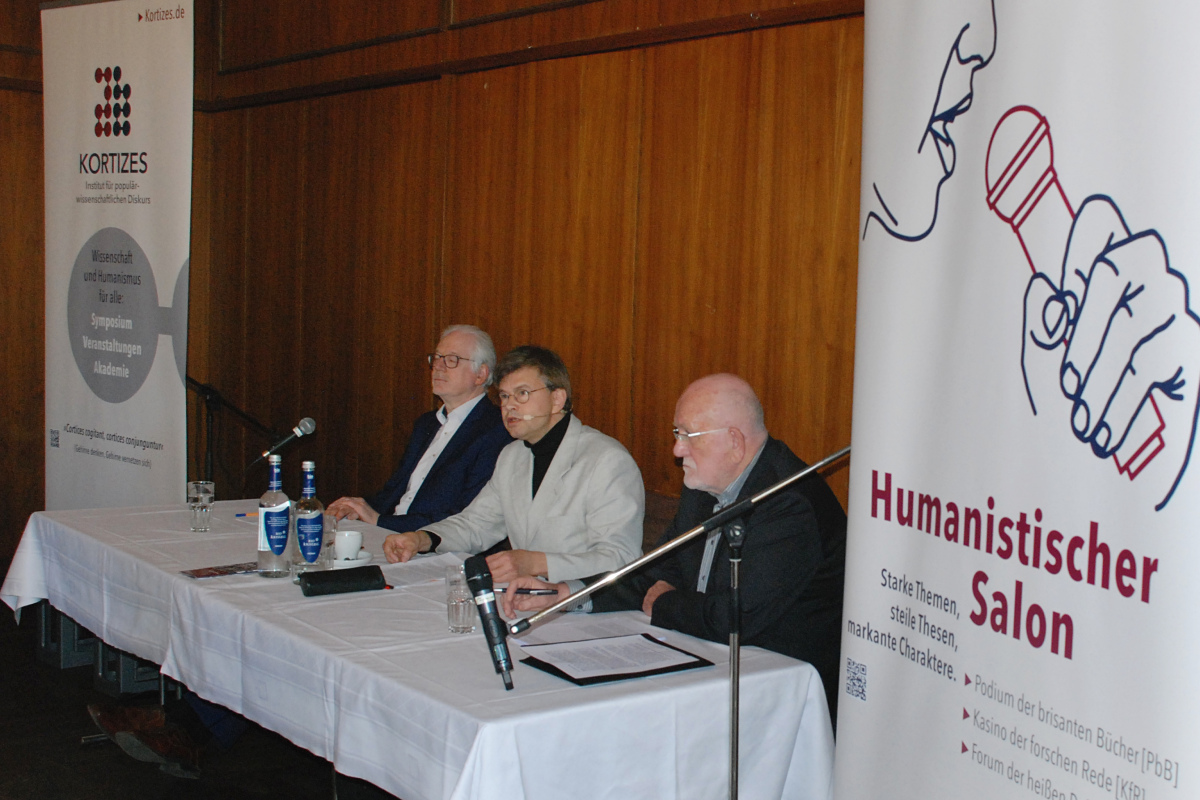 Das Podium: Michael Bammessel, Helmut Fink, Peter Henkel (v. l. n. r.)