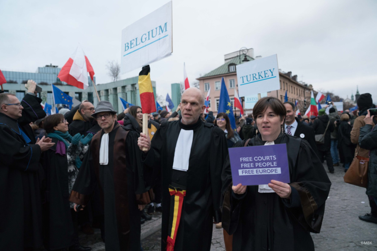 "Marsch der tausend Roben" am 11. Januar 2020 in Warschau.
