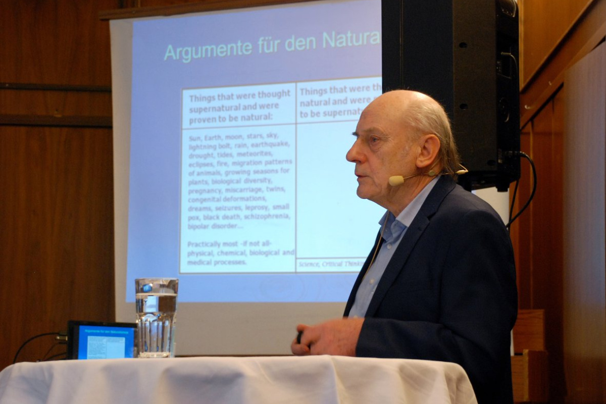 Dr. Bernd Vowinkel