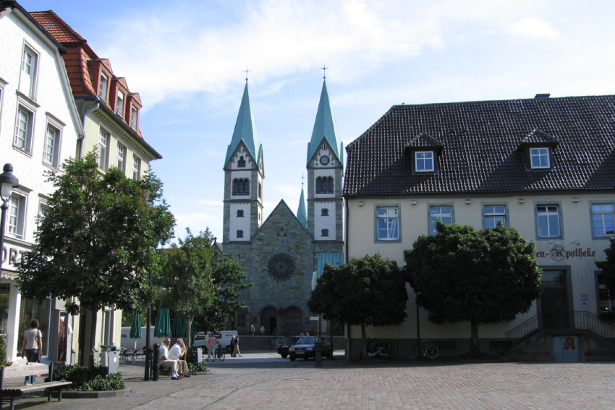 Werl: Marktplatz mit Wallfahrtsbasilika